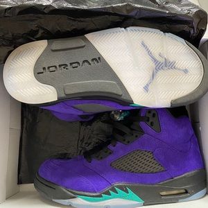 Jordan Purple and Black Men's Shoes